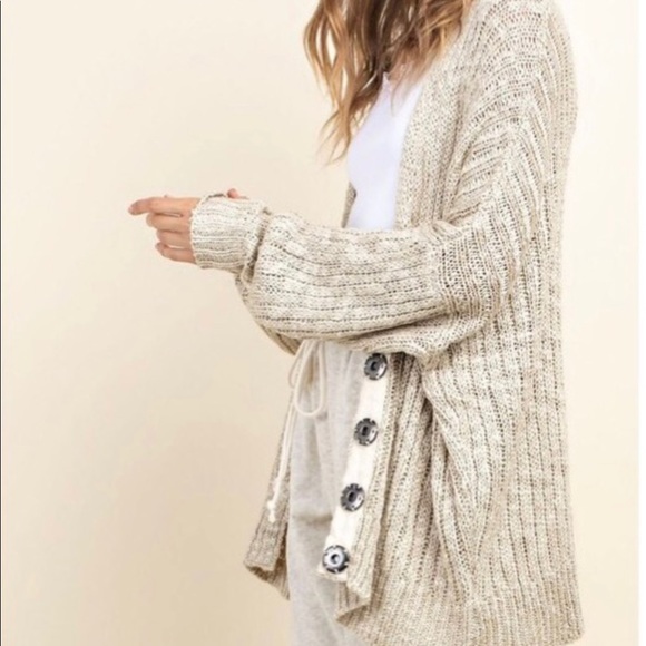 Ribbed Snap Button Cardigan - Picture 3 of 6